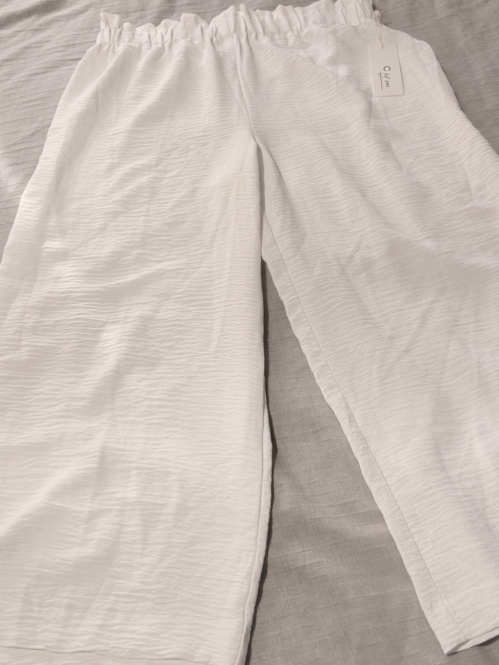 White Ladies Elastic-Waist, wide leg, cropped Casual Pants